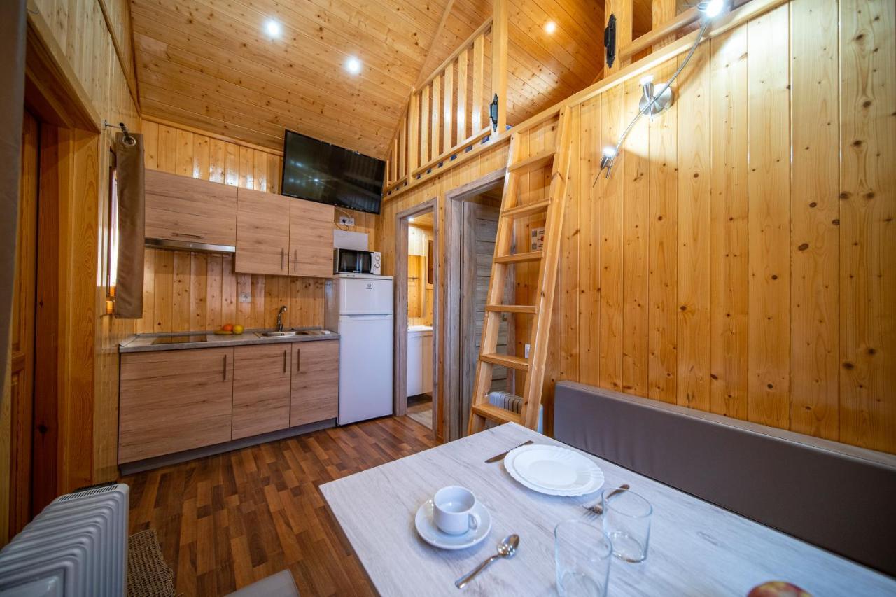 Camping Bungalow Serra De Prades Resort Vilanova de Prades Ngoại thất bức ảnh