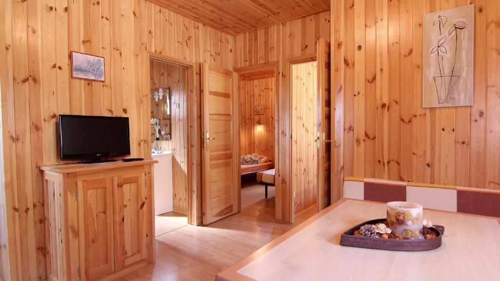 Camping Bungalow Serra De Prades Resort Vilanova de Prades Phòng bức ảnh